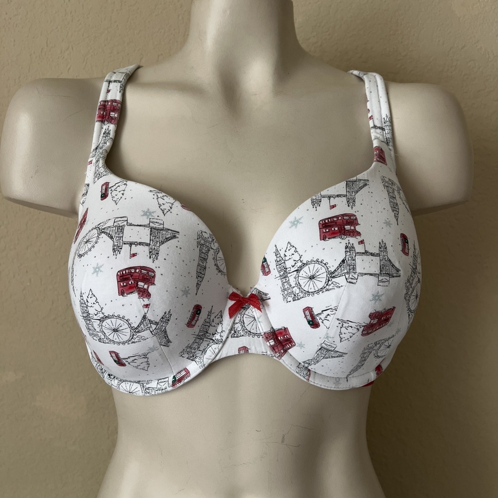Cacique T-Shirt Bra Women 44B White London Landmark Print Underwire Lined